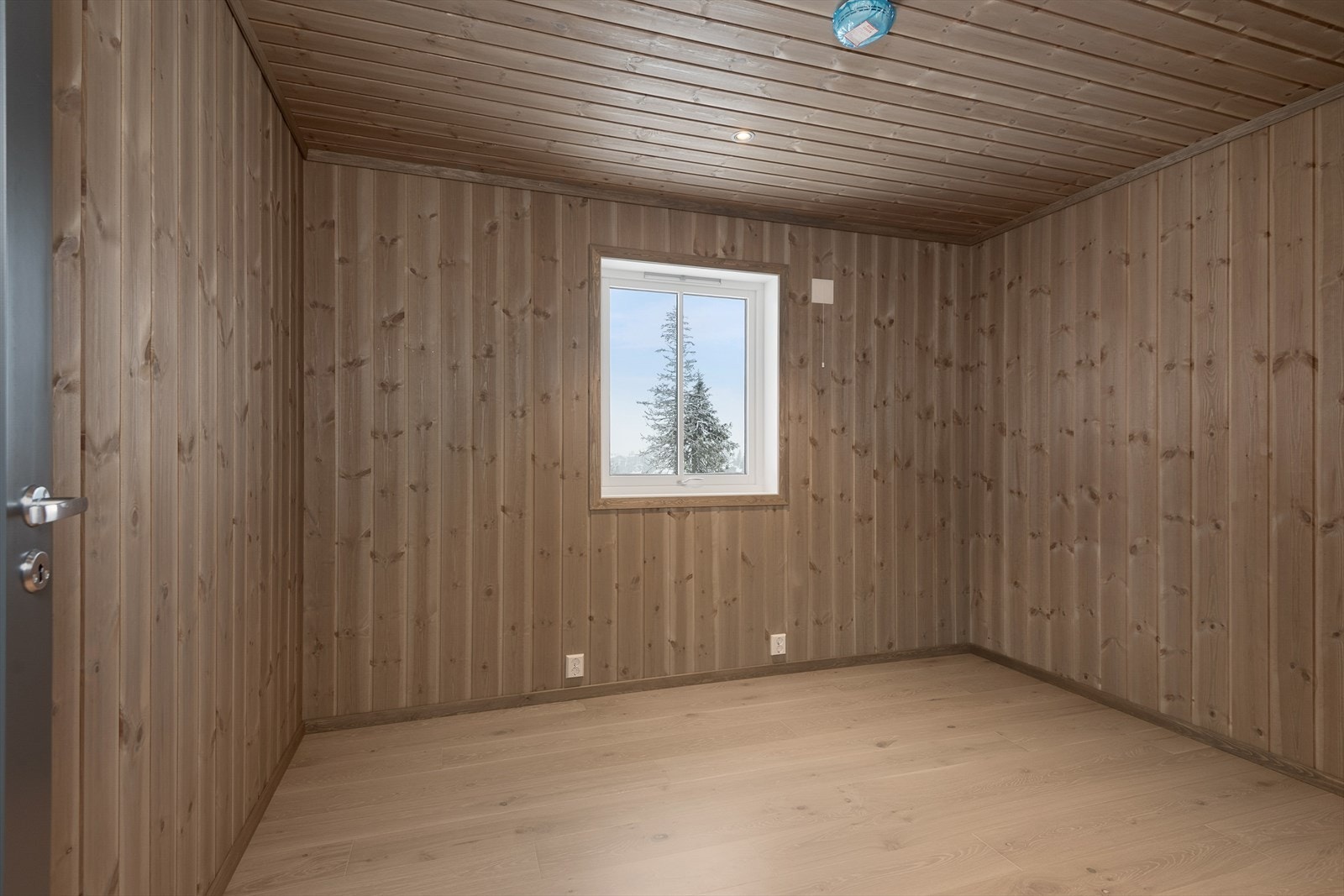 Soverom 2 i hovedetasjen. Galleribilde