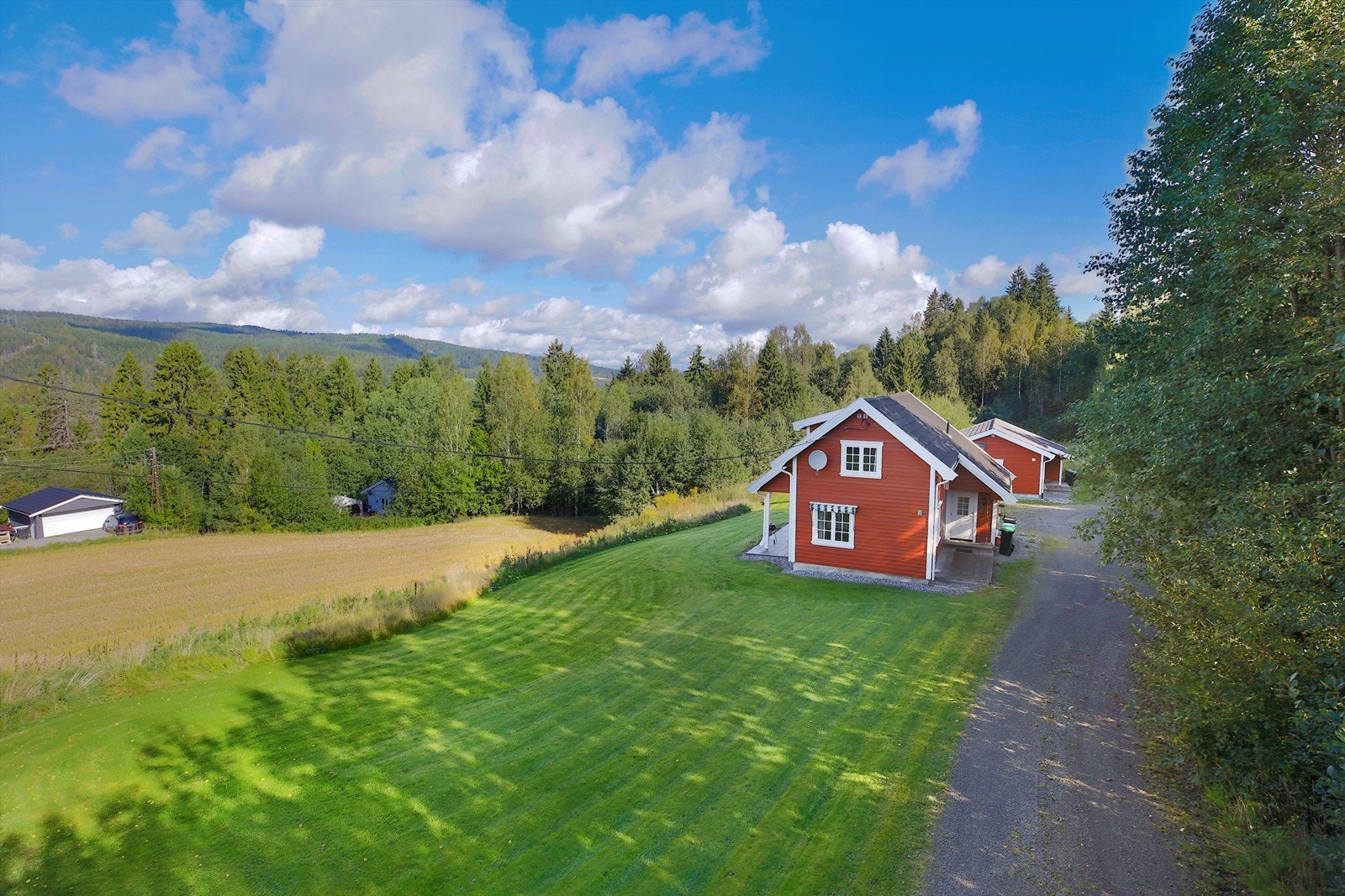 Boligen ligger i landelige området med rolige omgivelser, Galleribilde