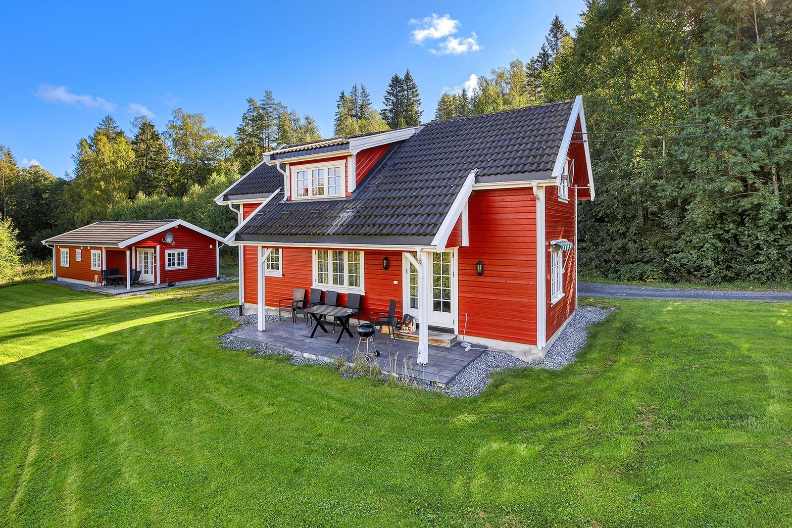 Krogsveen Utleie v/Ulrikke Sandvold har gleden av å presentere Guttersrudveien 1 FOTO Digit Media Norge AS -fotograf Jørgen Sørebø Galleribilde