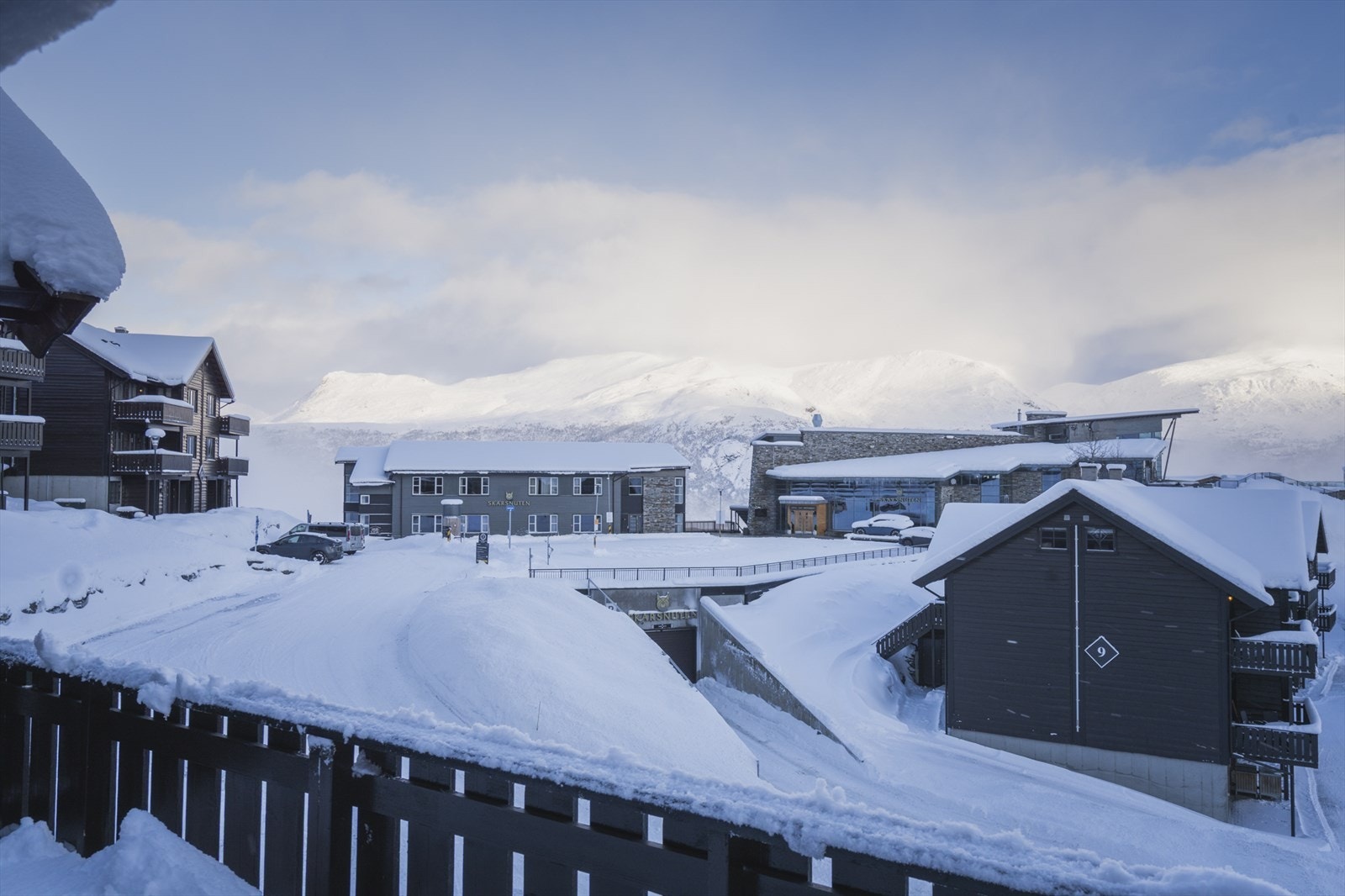 Flott utsikt og kort vei til fantastiske Skarsnuten hotell med spa, treningssenter og restauranter Galleribilde