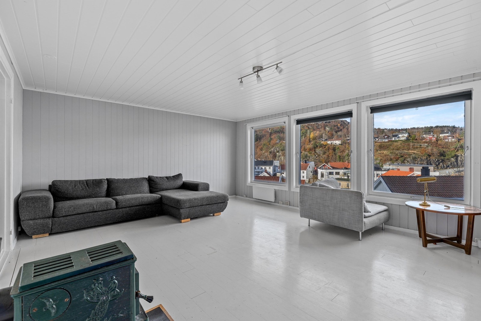 Stue i underetasjen. Galleribilde