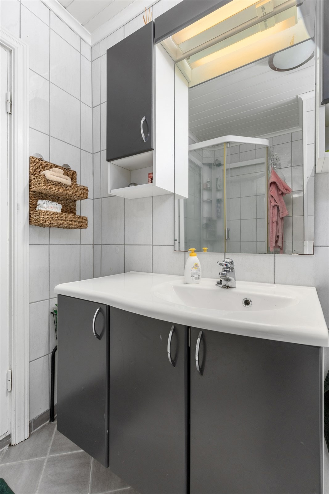 Bad i hovedetasjen. Galleribilde