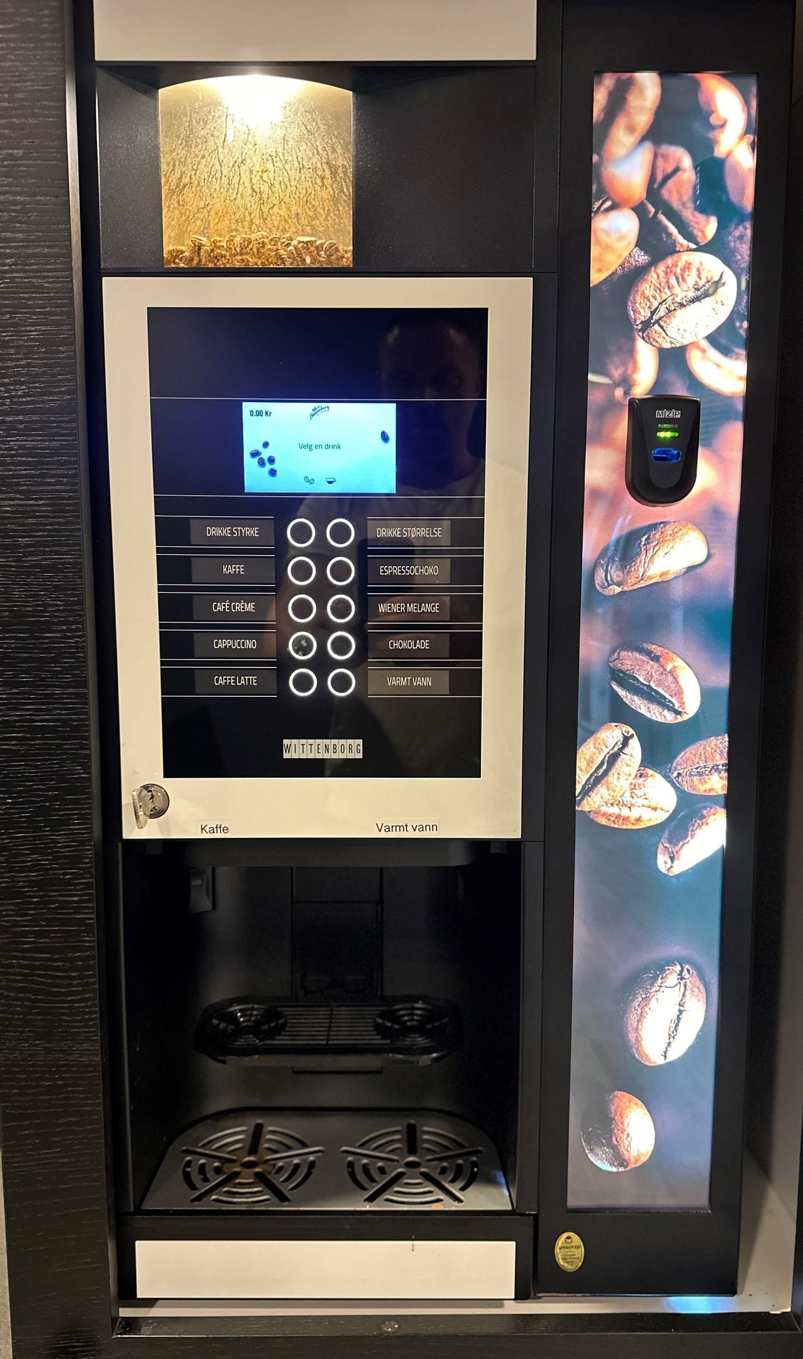 Du kan benytte byggets kaffeavtale med hyggelige priser. Du får din egen chip og kan velge det du vil. Galleribilde