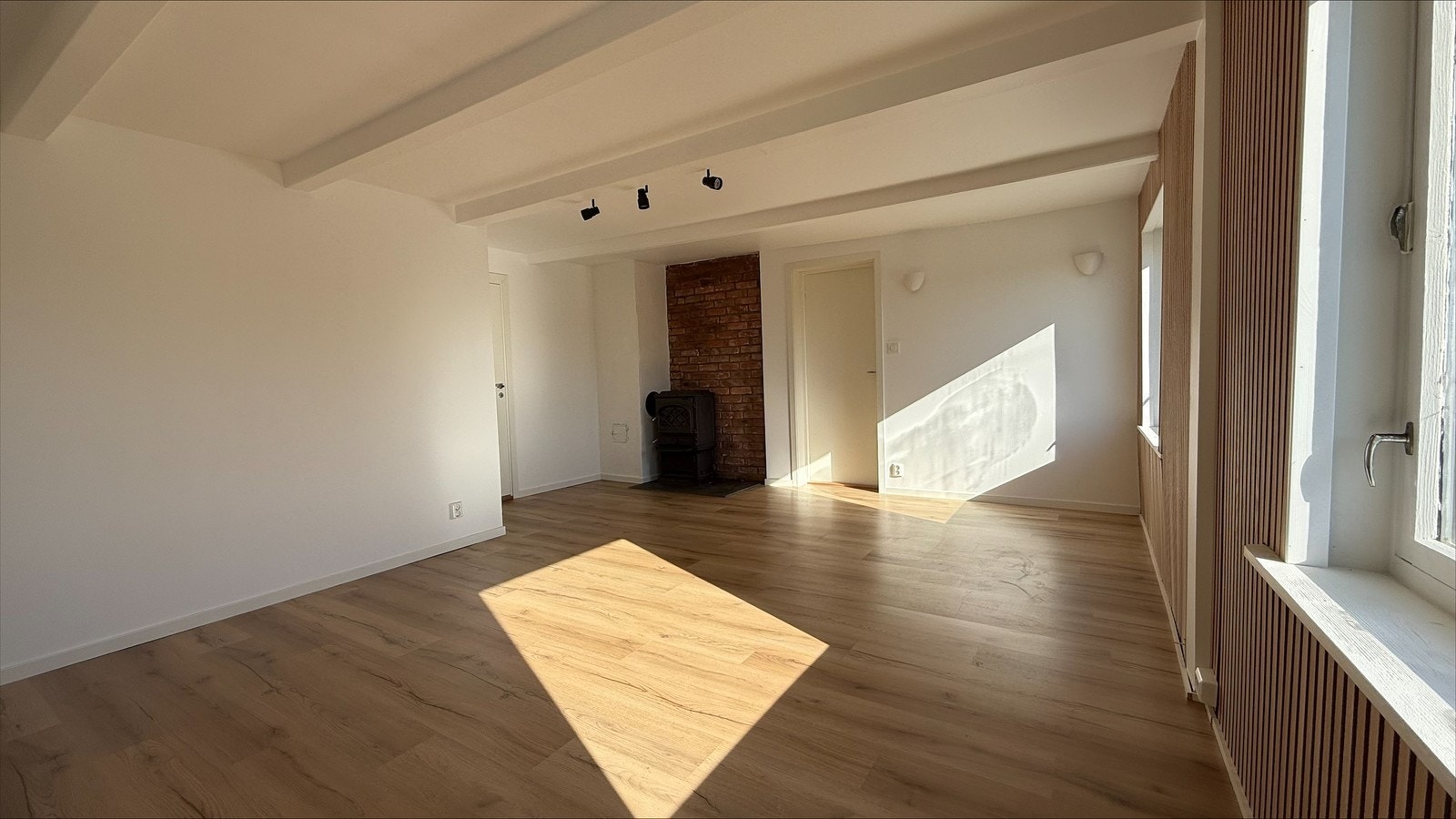 Du tegner eget strøm abonomment og TV/Internett, som gjør at du kan dekke dine behov. Galleribilde