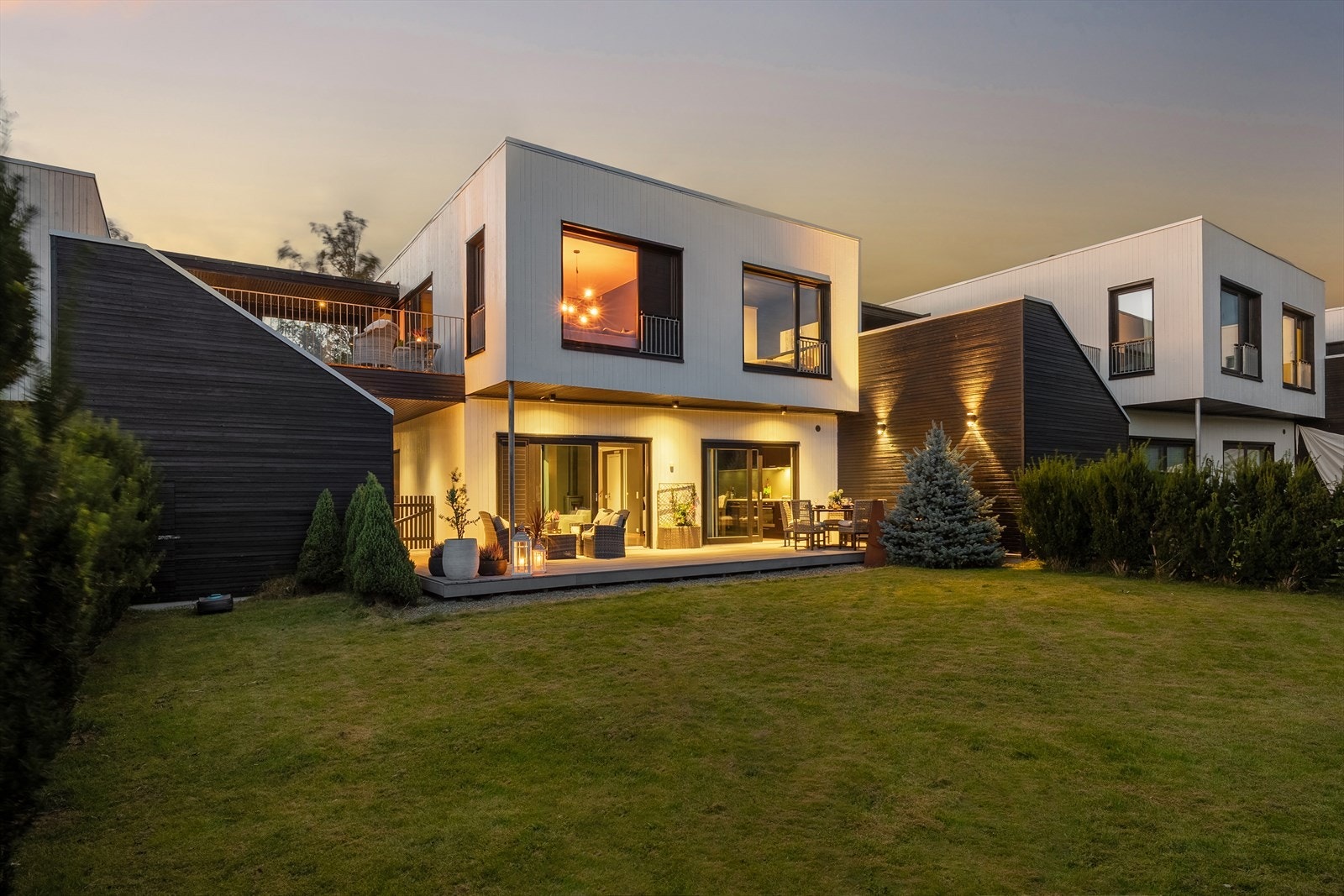 Heimdal Eiendomsmegling v/Håvard Malm ønsker velkommen til Underhaugvegen 19! Galleribilde