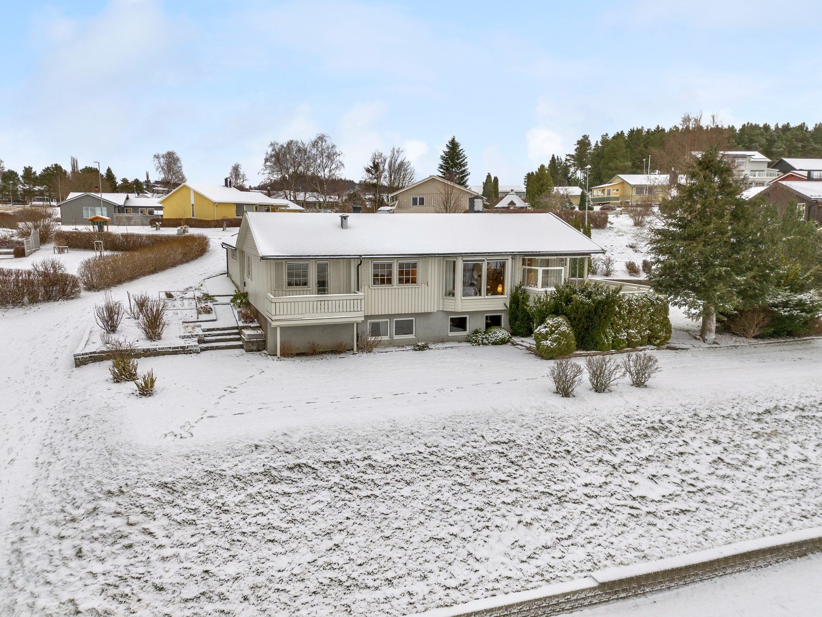 Her kan man nyte gode solforhold med sen kveldsson. Galleribilde
