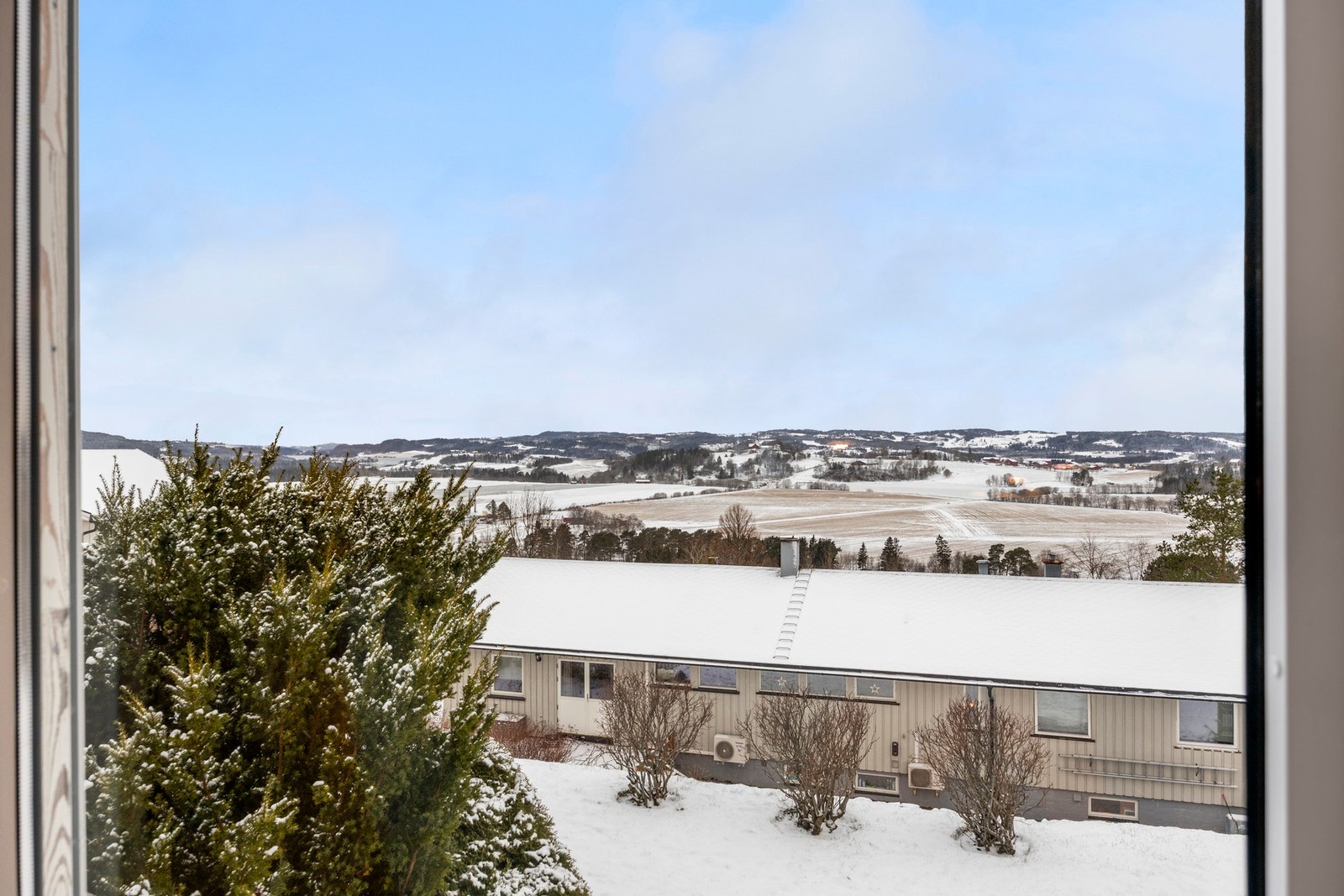 Landlig utsikt! Galleribilde