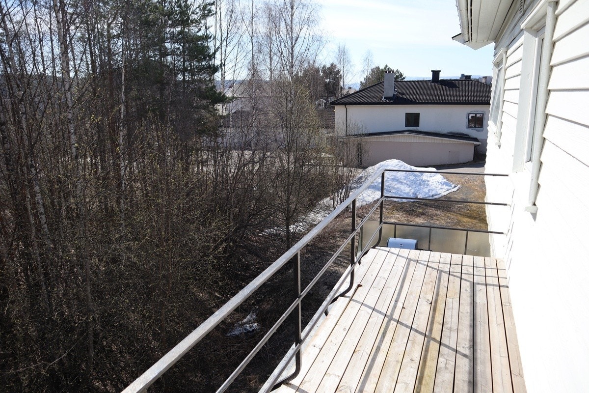 Balkong rom 1 Galleribilde