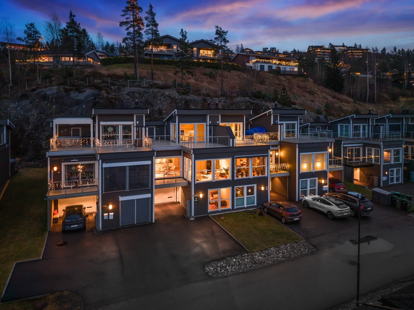 Per Inge Hunvik i Krogsveen presenterer Nedre Damvei 11A Galleribilde