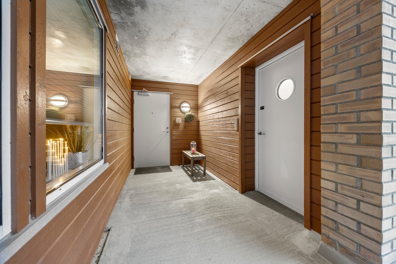 Inngangsparti. Galleribilde