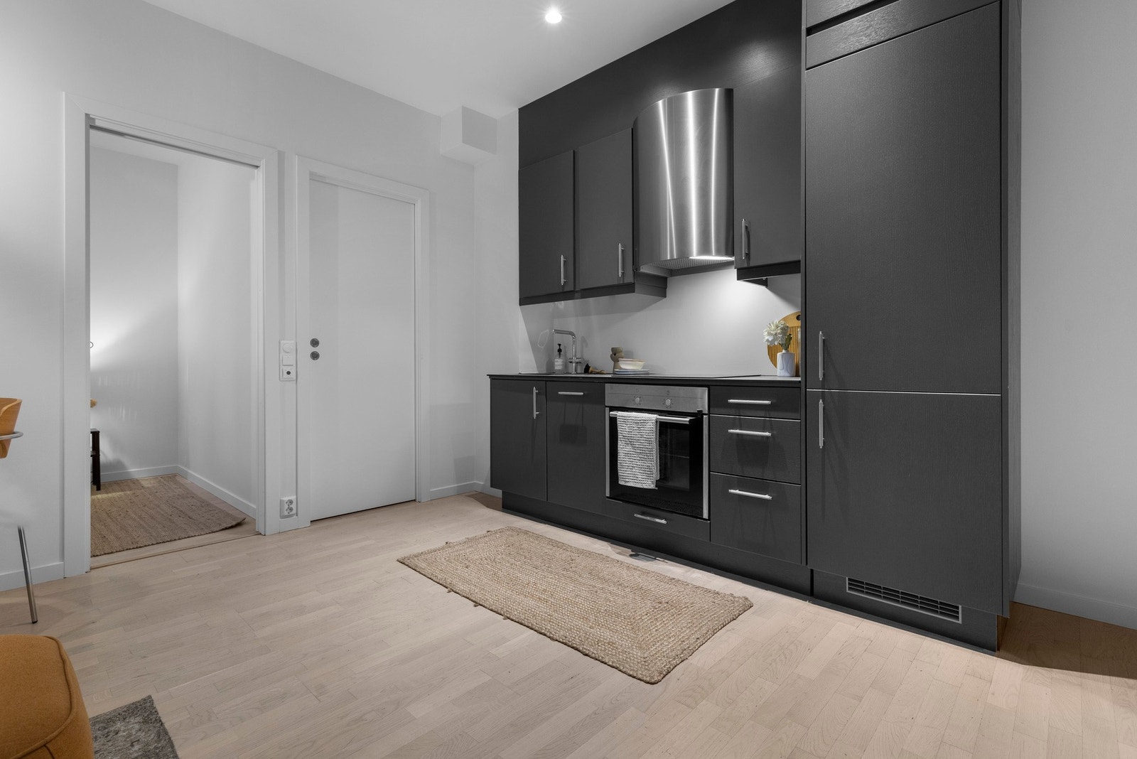 Leiligheten har god arealutnyttelse med kjøkken og stue i ett og samme rom. Galleribilde