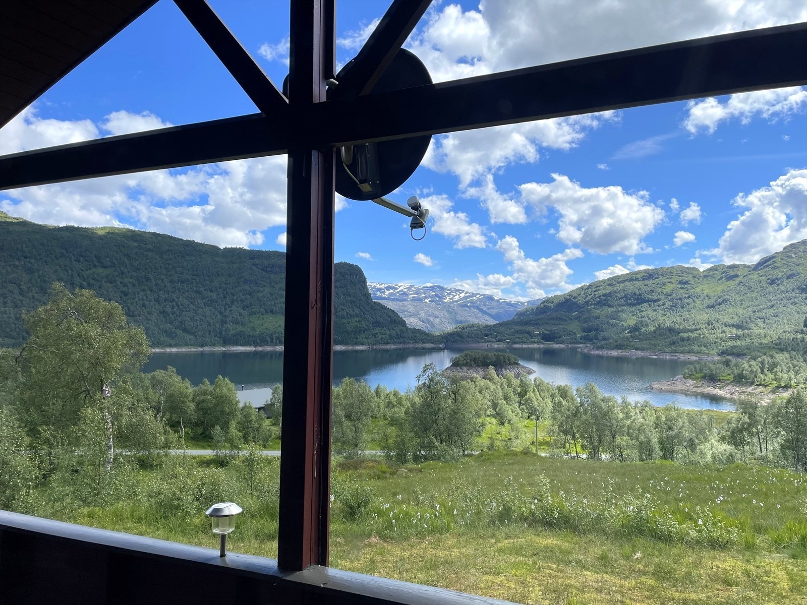 Utsikt fra stuevindu Galleribilde