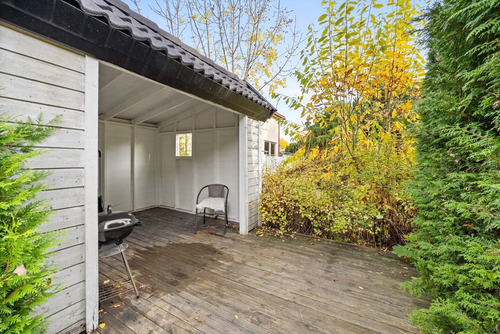 Felles uteplass Galleribilde