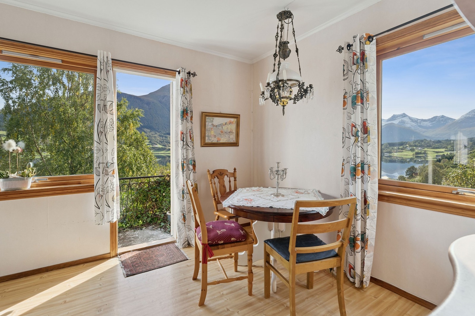 Spisestue Galleribilde