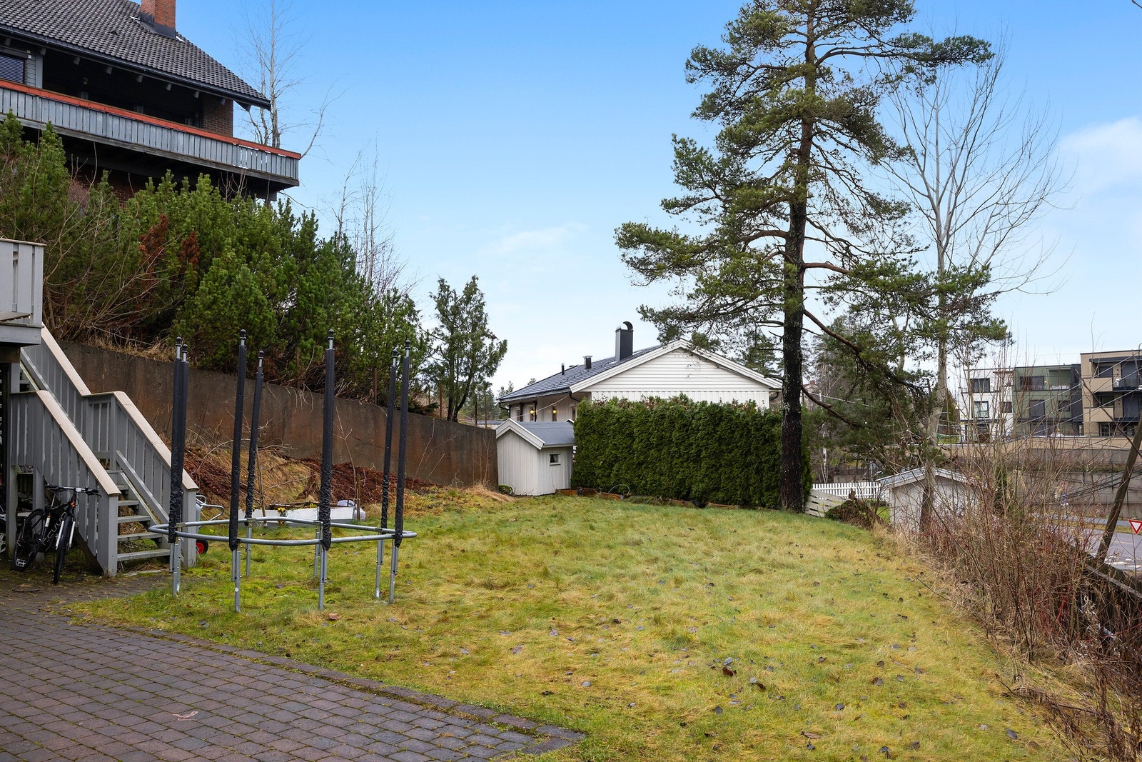 Boligen har en meget god beliggenhet på Rasta/Vallerud. Galleribilde