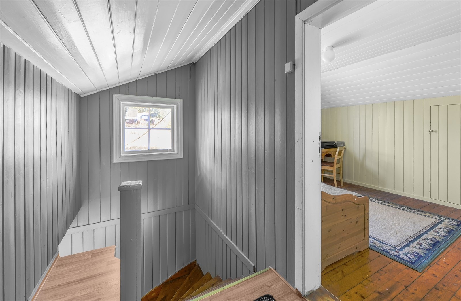 Gang loftsetasje Galleribilde