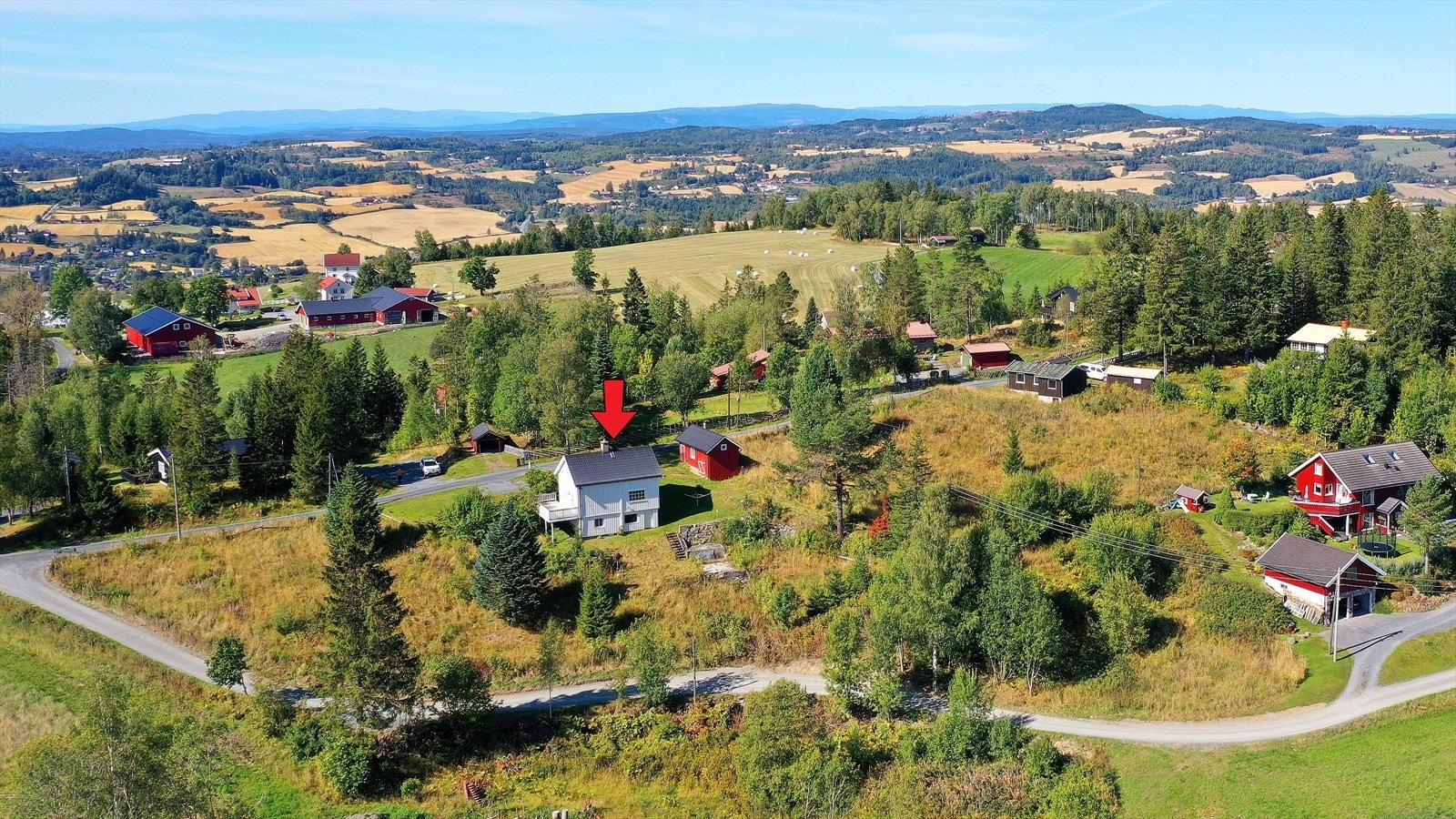 EiendomsMegler 1 Hadeland v/Sindre Backe har gleden av å presentere Blistentoppen 37 og 41 for salg! Foto: Jenserud Foto (Kjell Vidar Martinsen) Galleribilde