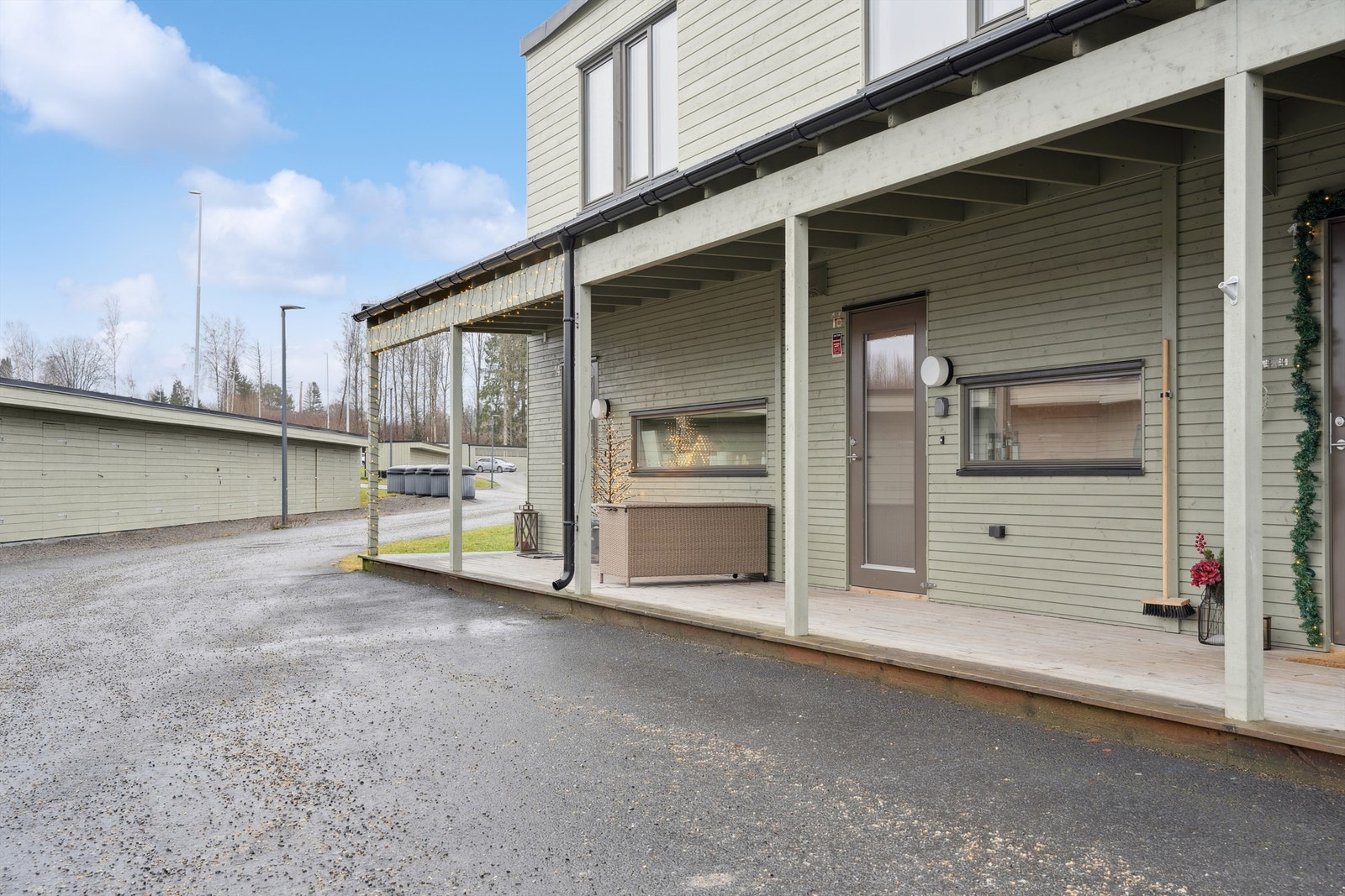 En lettstelt bolig i fredelige omgivelser, med kort vei til Hamar sentrum. Galleribilde