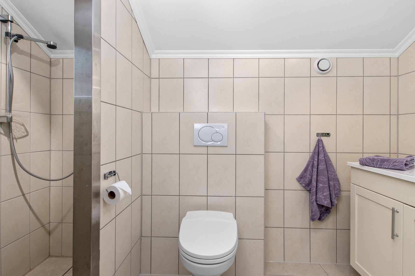 Et av tre bad. Galleribilde