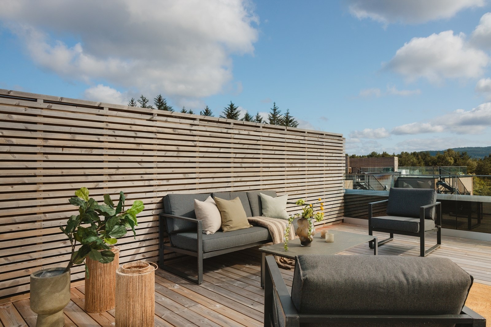 Illustrasjonsbilde, tilsvarende rekkehus i sommertider Galleribilde