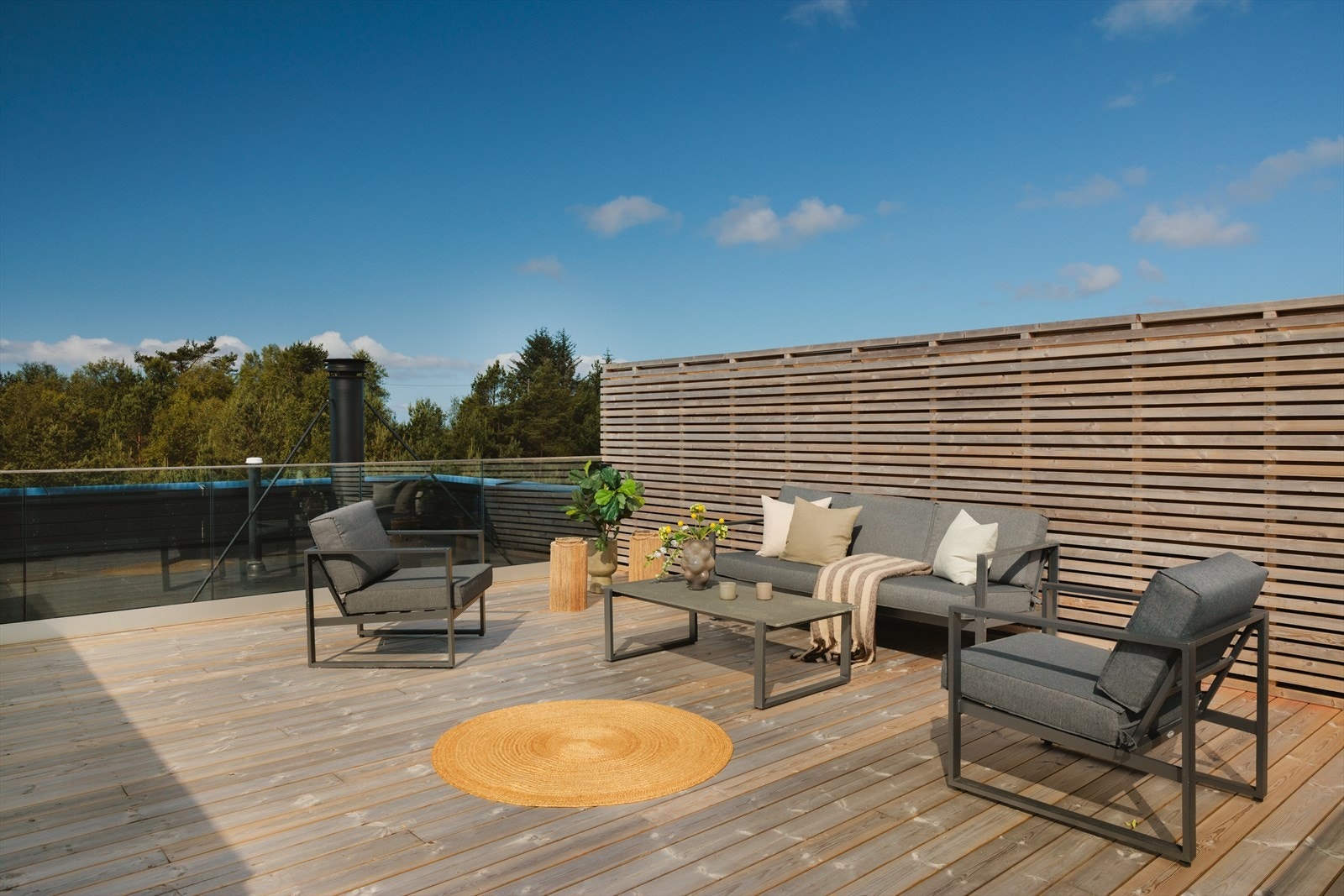 Illustrasjonsbilde, tilsvarende rekkehus i sommertider Galleribilde