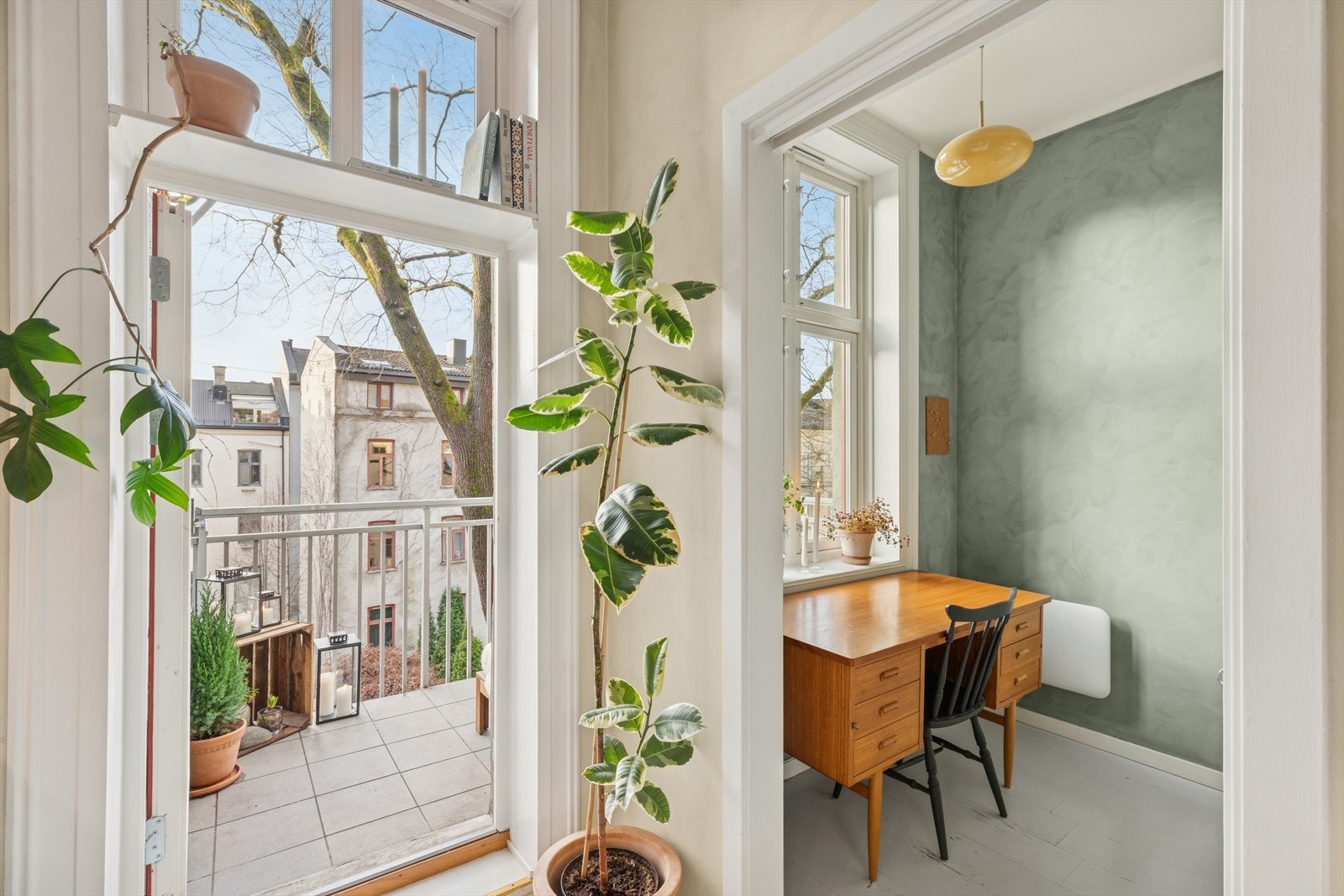 Start dagen din ute med morgenkaffen på sommerstid. Galleribilde