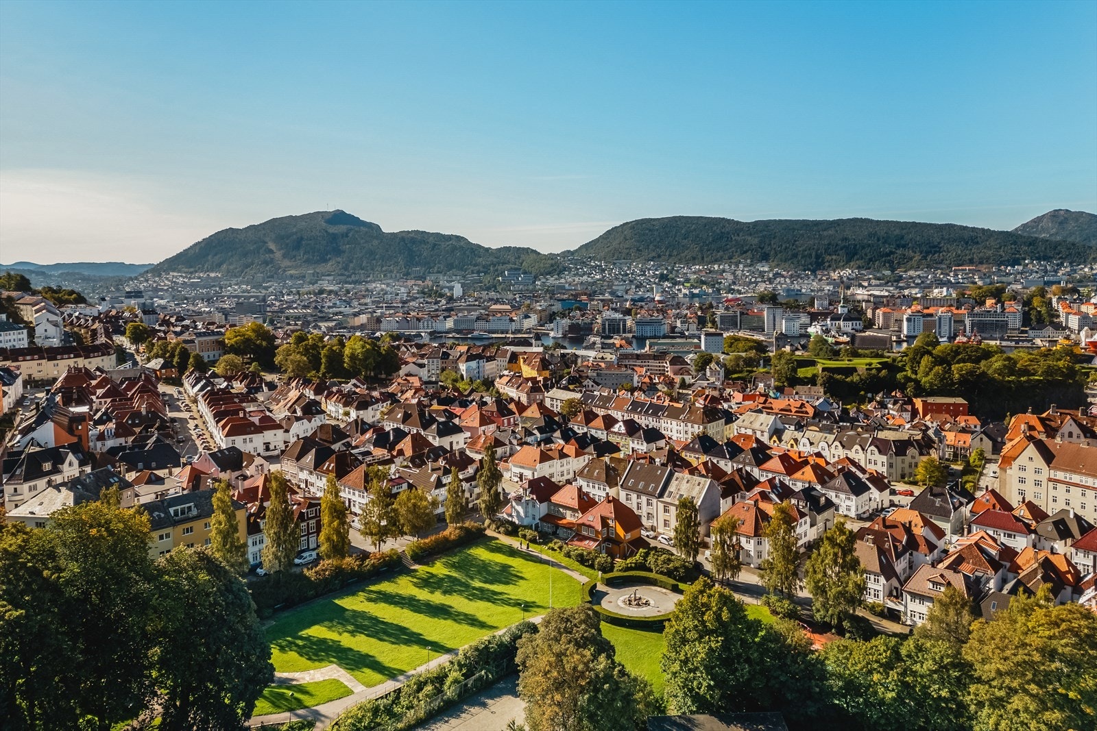 Meyermarken er den perfekte plassen på varme sommerdager! Galleribilde