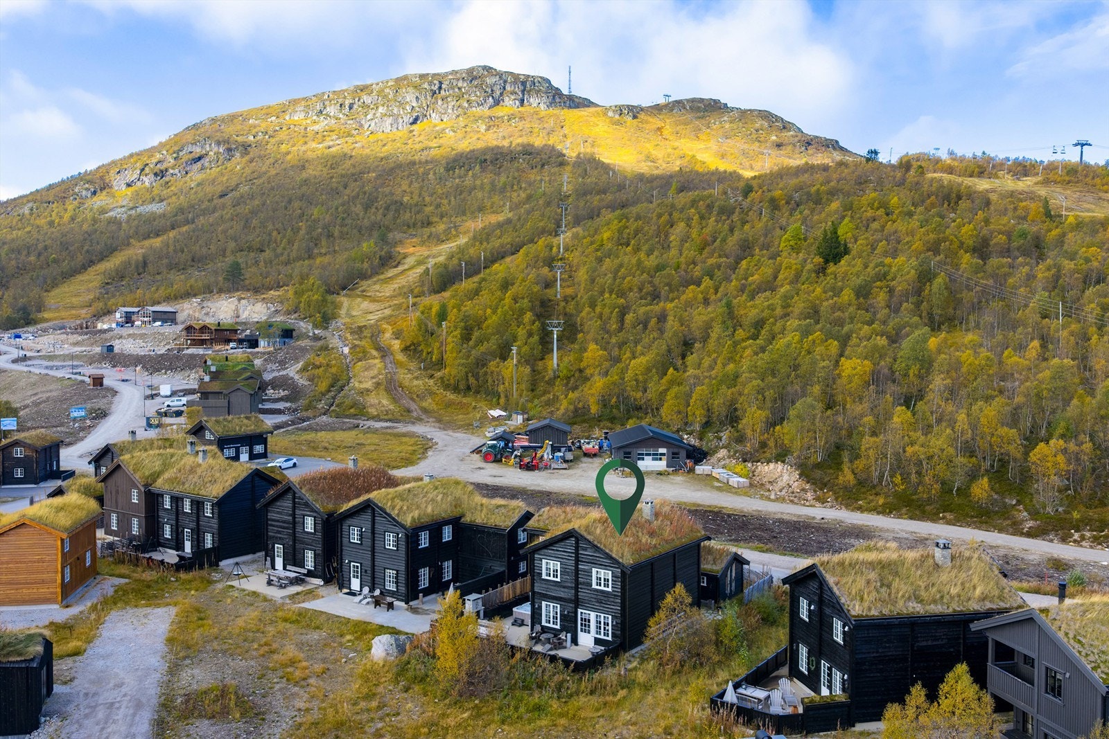 - Velkommen til Nedre Hovdenut 25 - Ski inn ski ut til både langrenn og alpint! Galleribilde