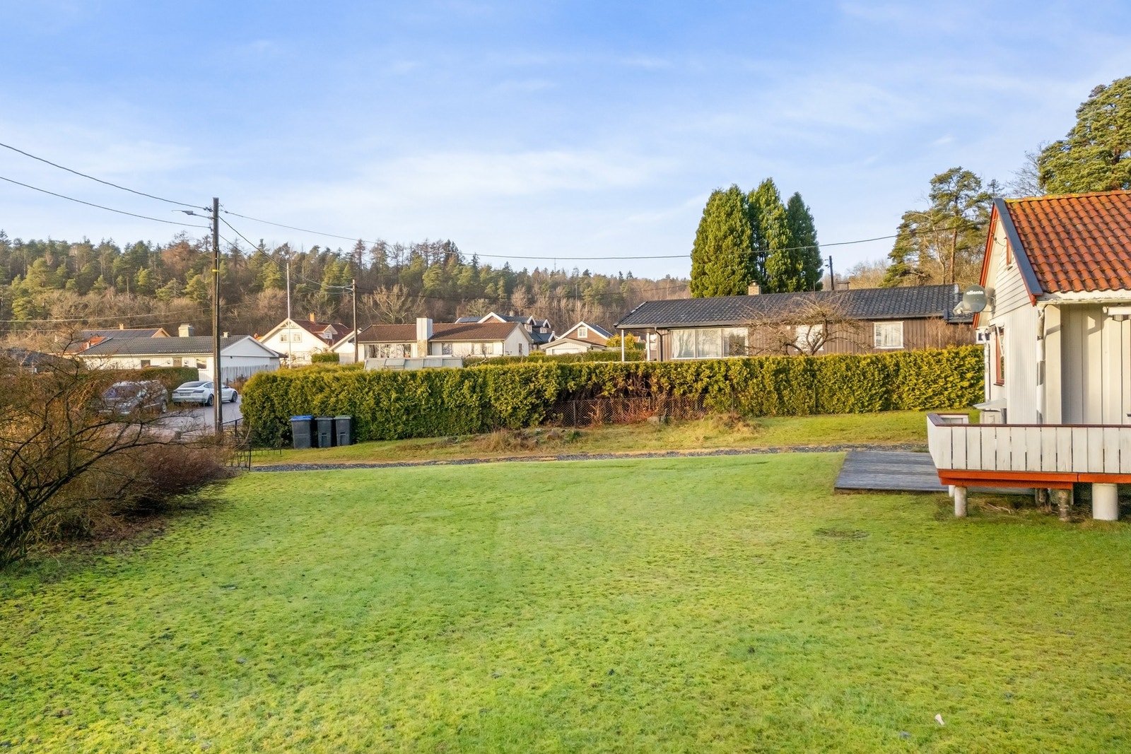 Skippingveien 3 ligger rolig og idyllisk til på Rosnes på Jeløy Galleribilde