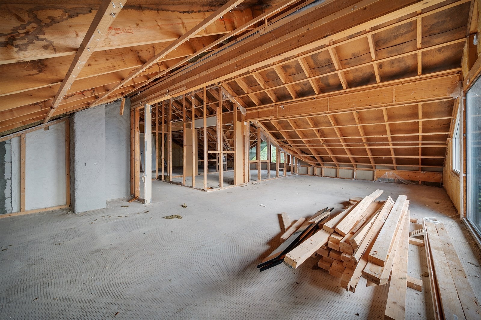 - Emera eiendomsmegling v/Erlend Stokmo har gleden av å presentere Tjørnhaugen 76 - Galleribilde