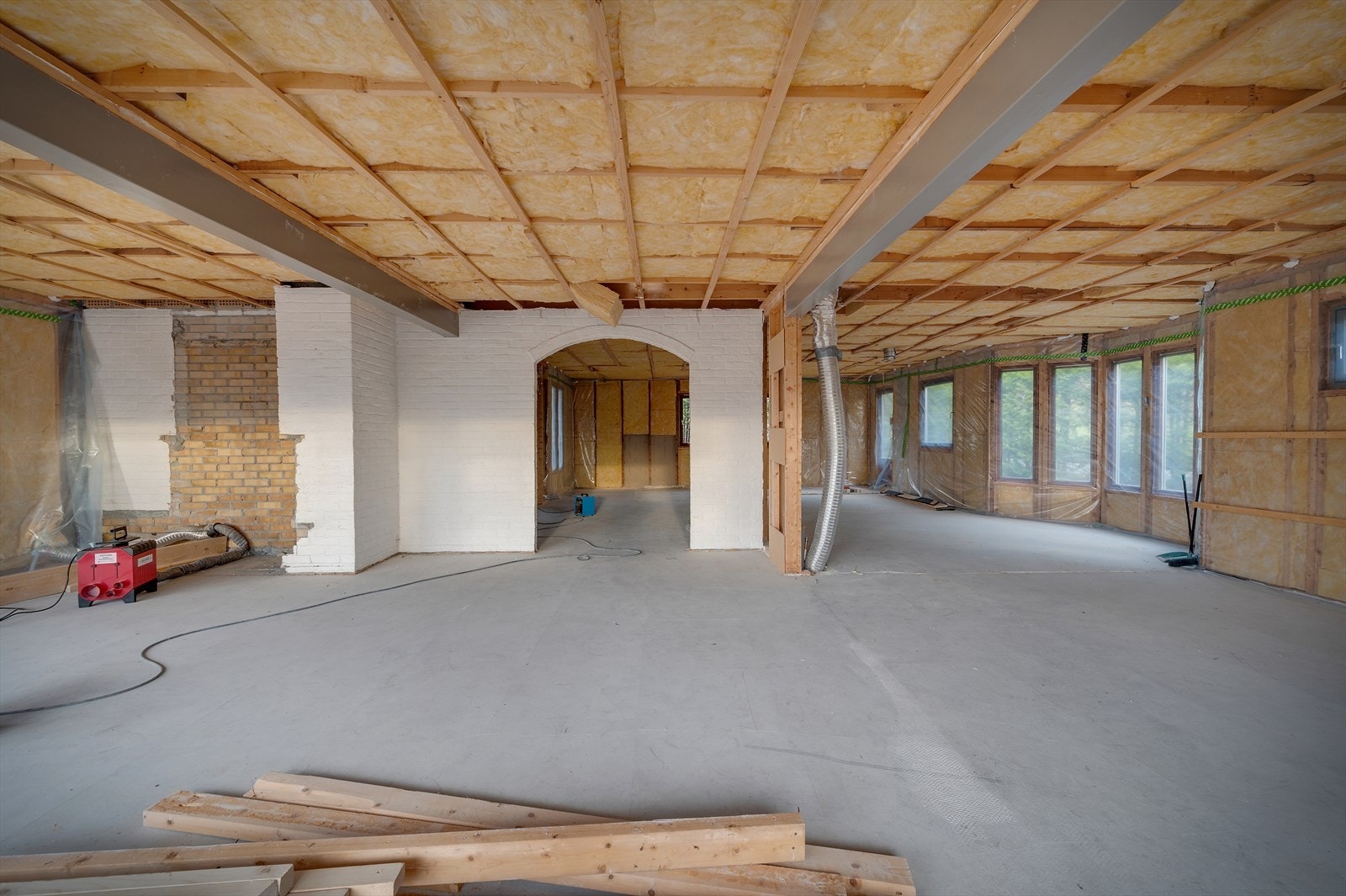 - Emera eiendomsmegling v/Erlend Stokmo har gleden av å presentere Tjørnhaugen 76 - Galleribilde