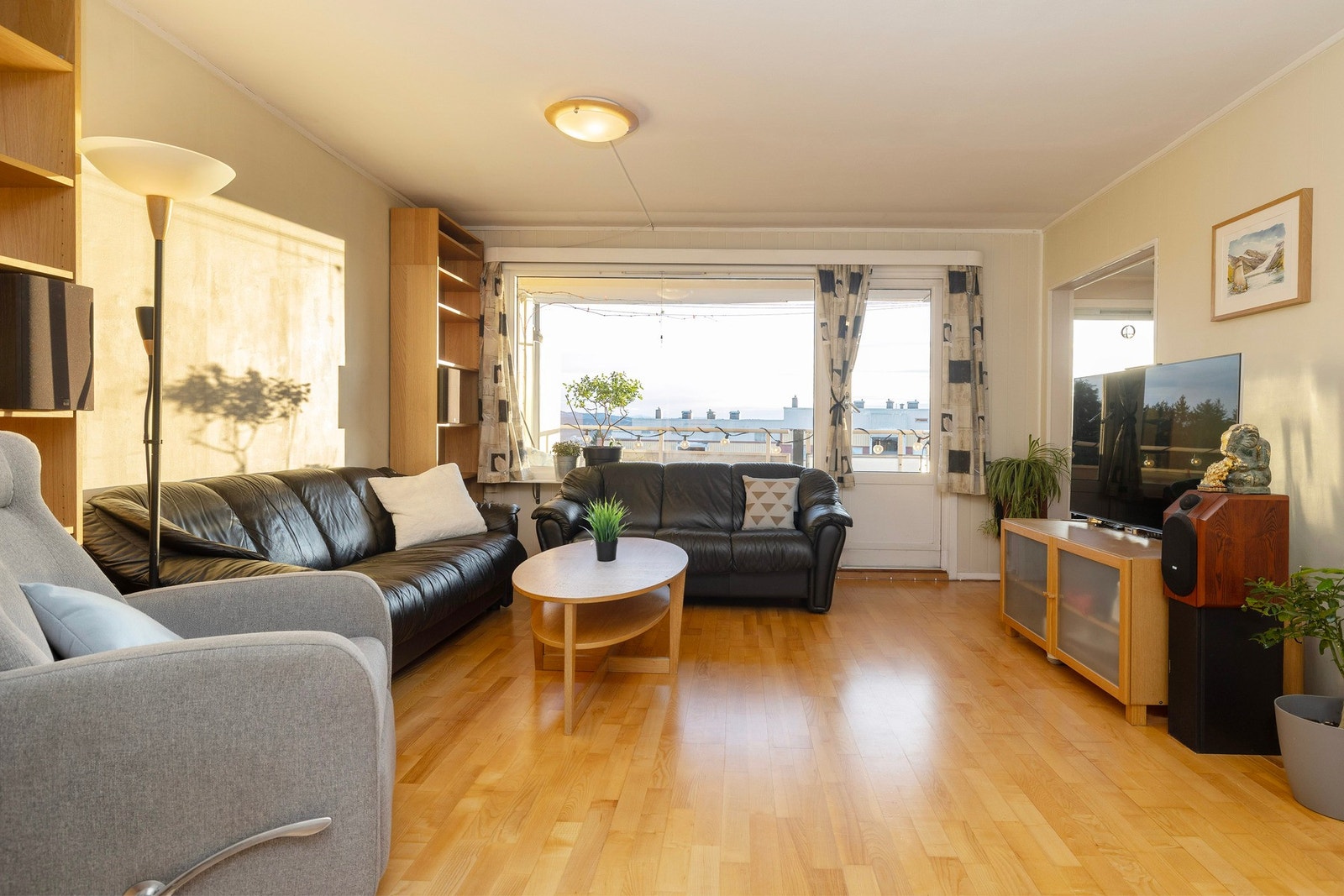 Lys stue på 25 kvm. Galleribilde