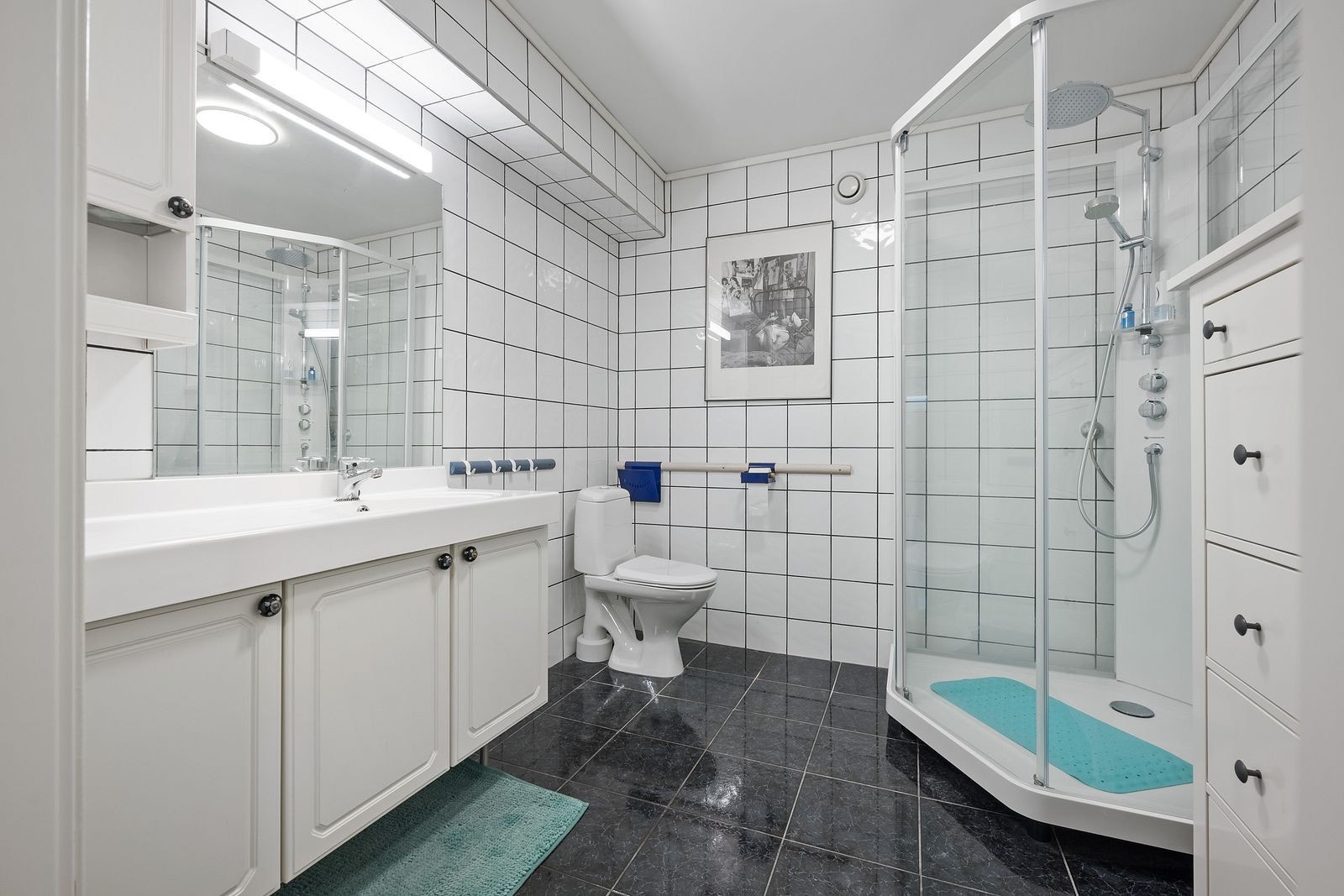 Bad med dusj Galleribilde