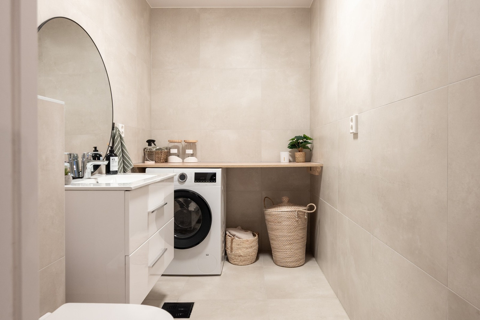 Dette rommet fungerer godt som gjestetoalett og vaskerom. Galleribilde