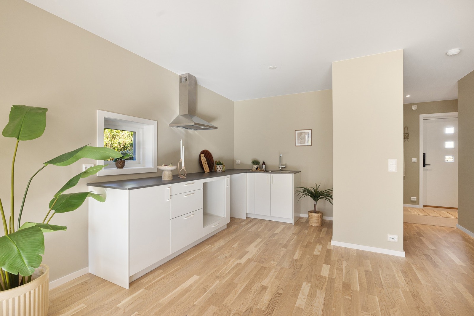 Tidløst kjøkken fra Drømmekjøkkenet AS Galleribilde