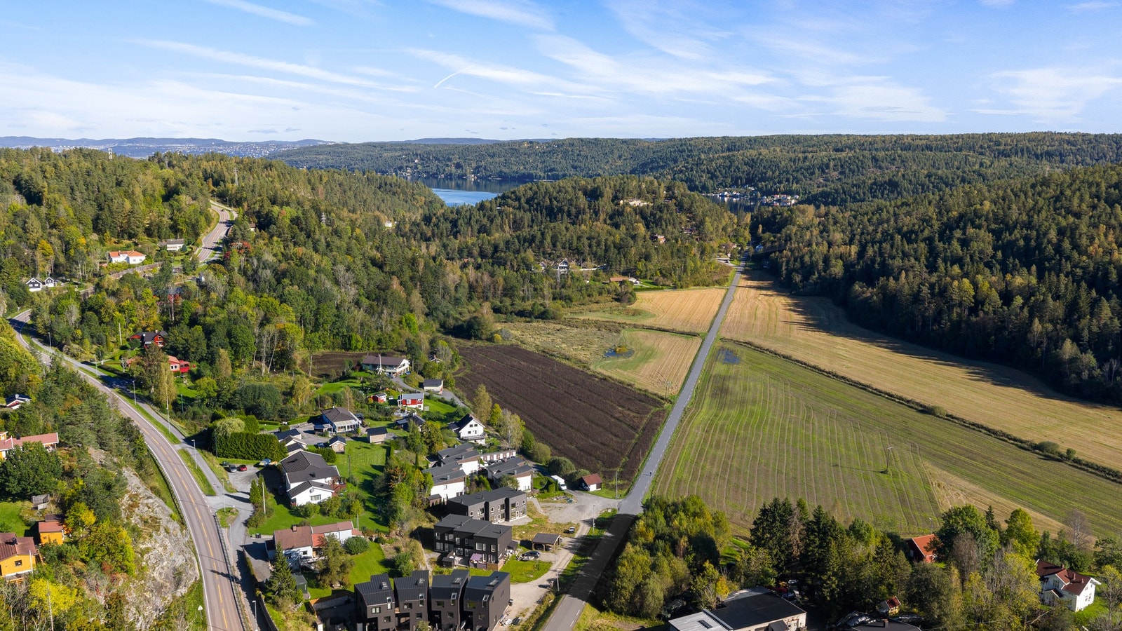 Brevik brygge og strand er en spasertur unna! Galleribilde