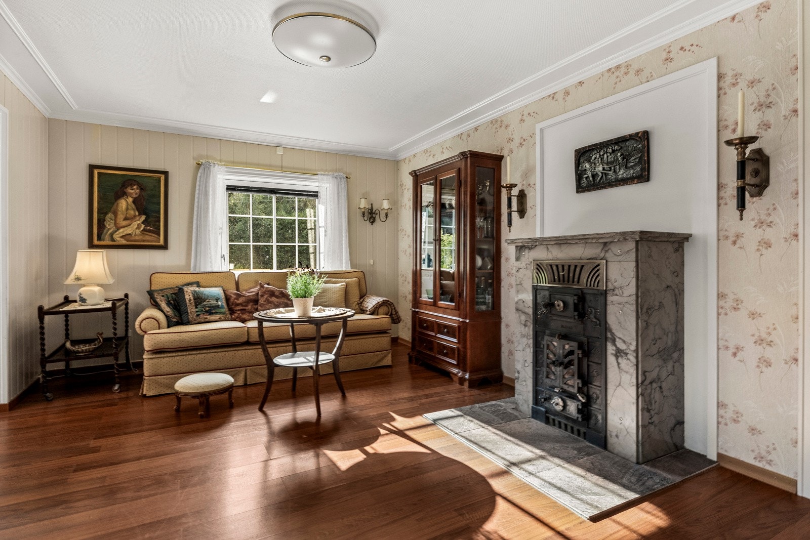 Her kan man fyre opp for ekstra varme og kos Galleribilde