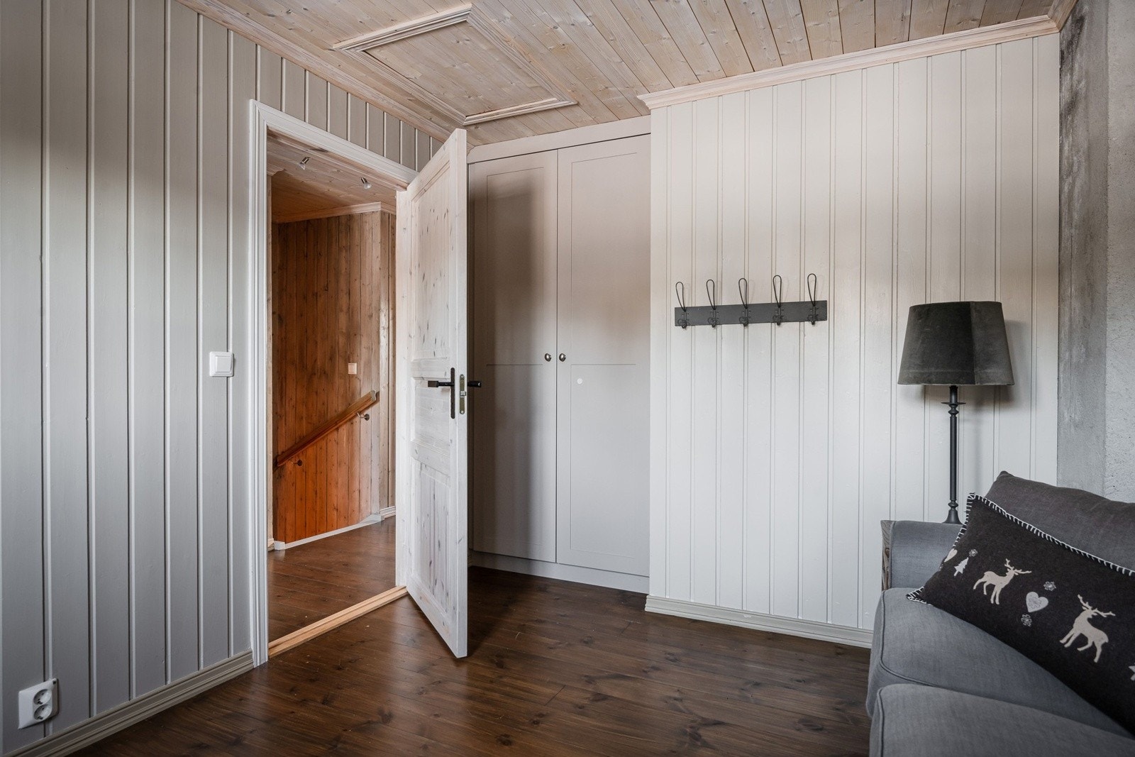 Soverom 3 er i dag innredet som en tv-stue, perfekt for barna. Galleribilde