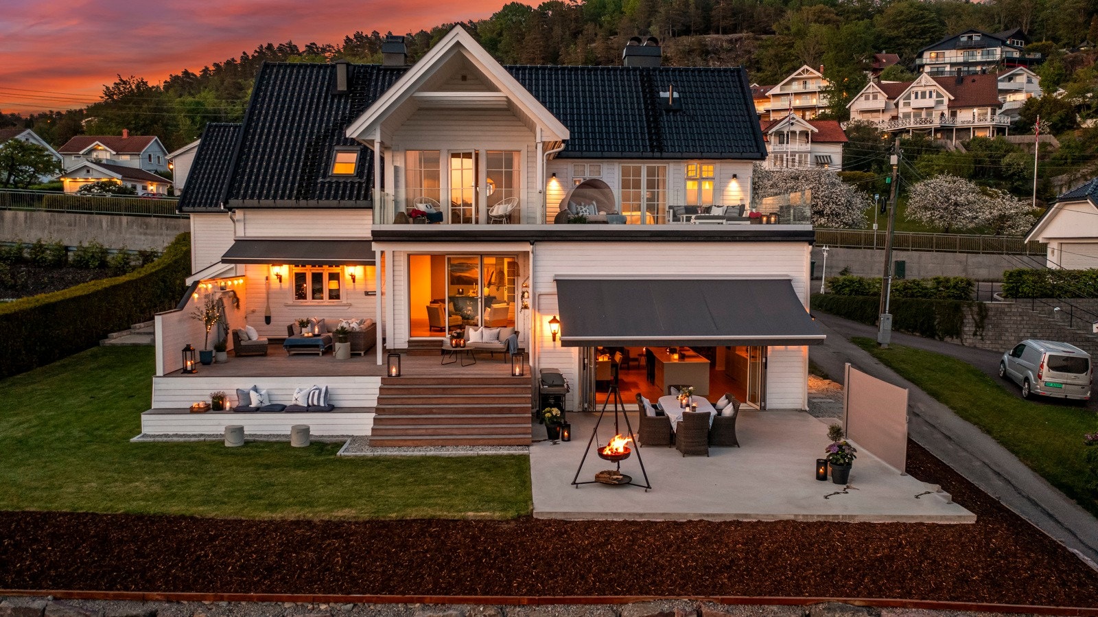 Nydelig og svært innholdsrik eiendom Galleribilde