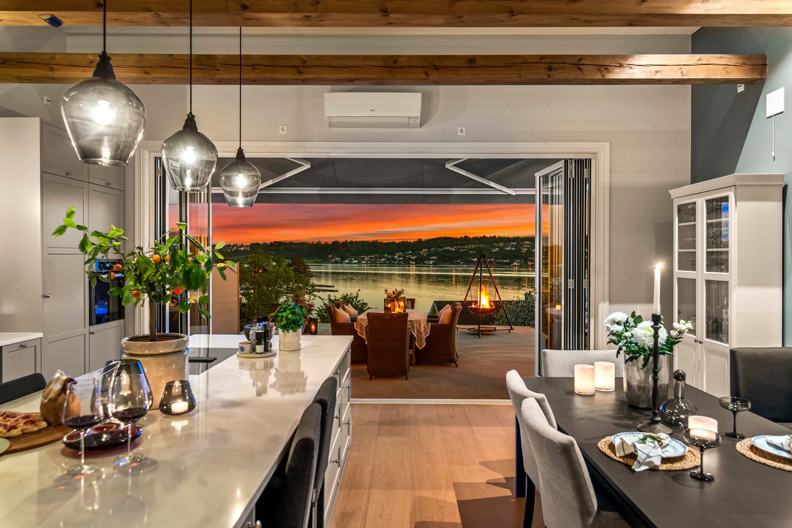 Fantastisk lys og atmosfære Galleribilde