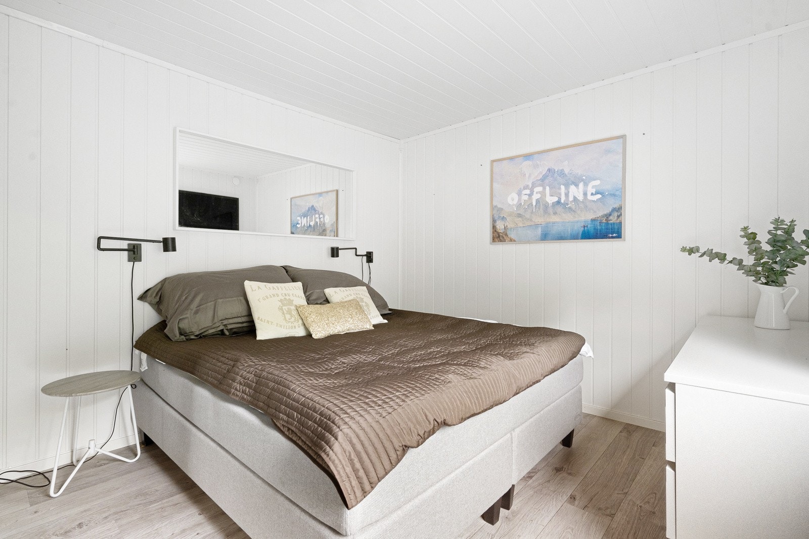 Boligen har 3 gode soverom, samlet på ett plan. Galleribilde