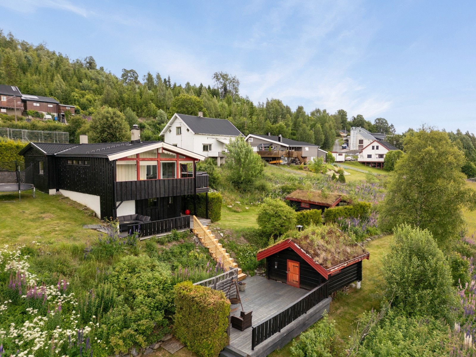 Boligen fikk nytt tak i 2021. Galleribilde