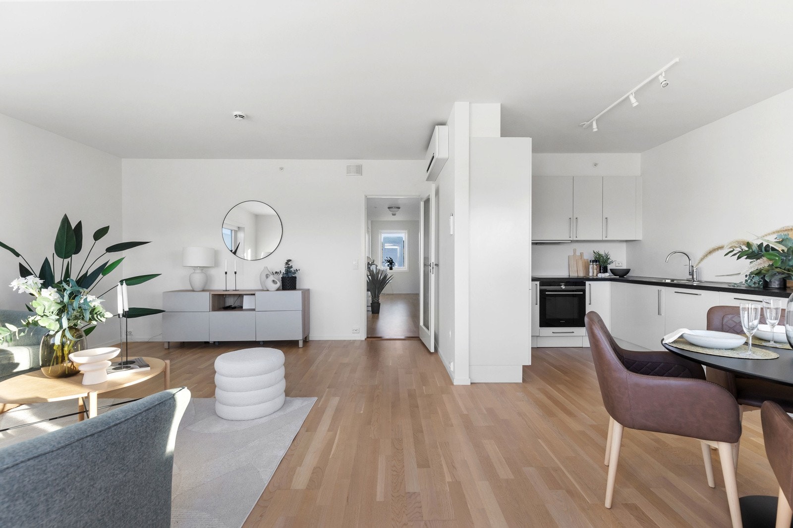 Leiligheten har en kjekk og praktisk planløsning. Galleribilde