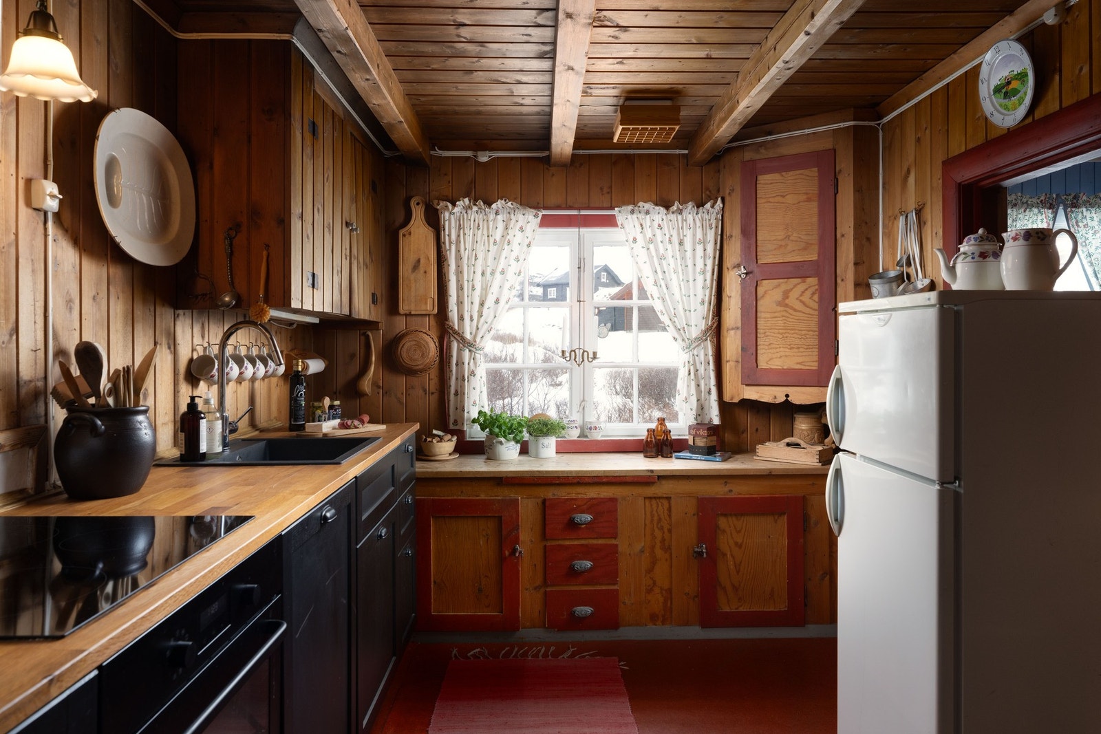 Kjøkkenet har det man trenger for å trylle frem de lekreste retter Galleribilde