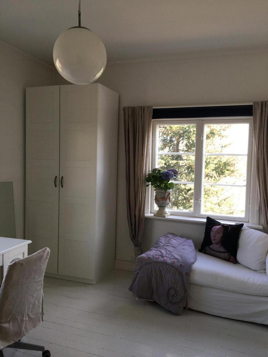 ROM utleid Galleribilde