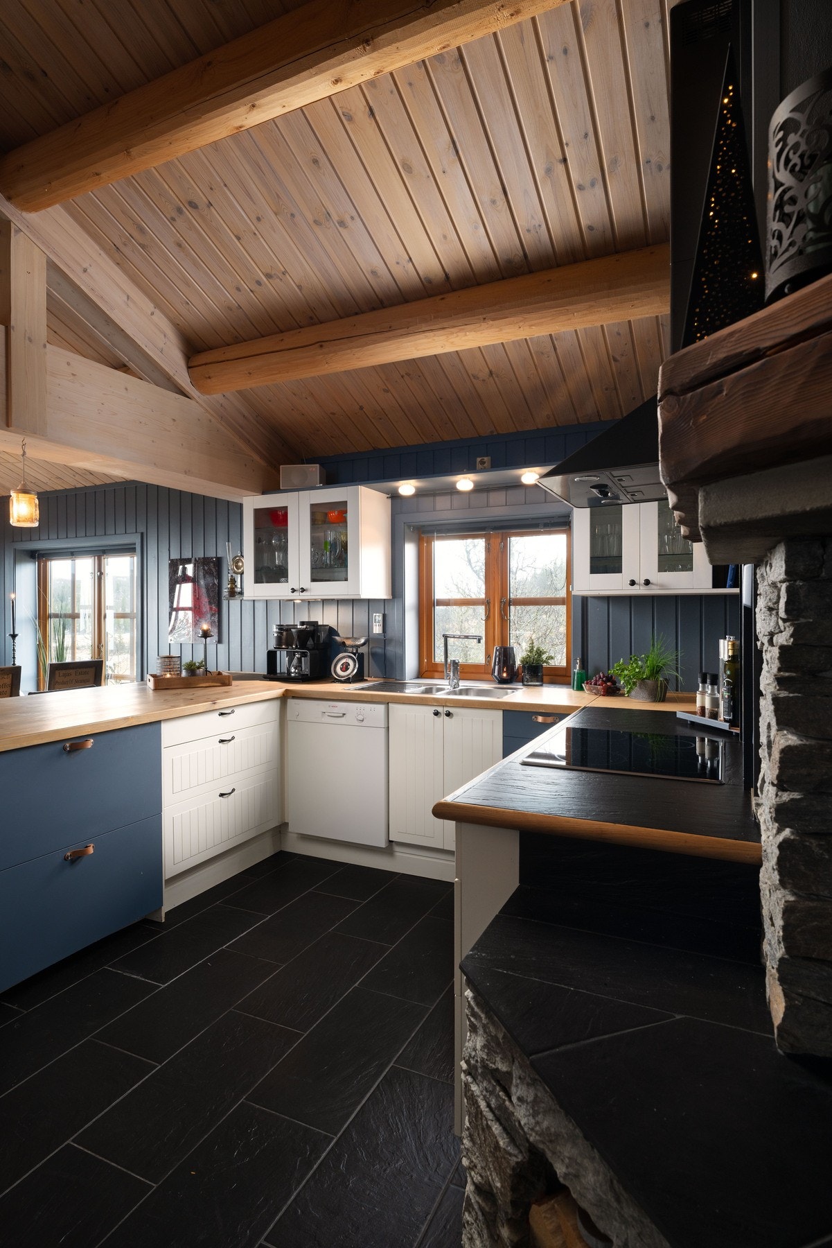 Kjøkken med det du trenger for å trylle frem de lekreste retter Galleribilde