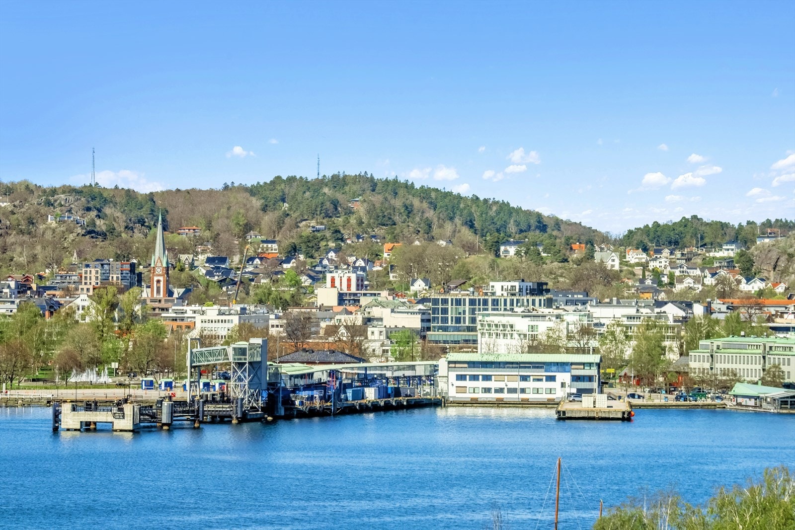 Utsikt inn mot Sandefjord sentrum Galleribilde