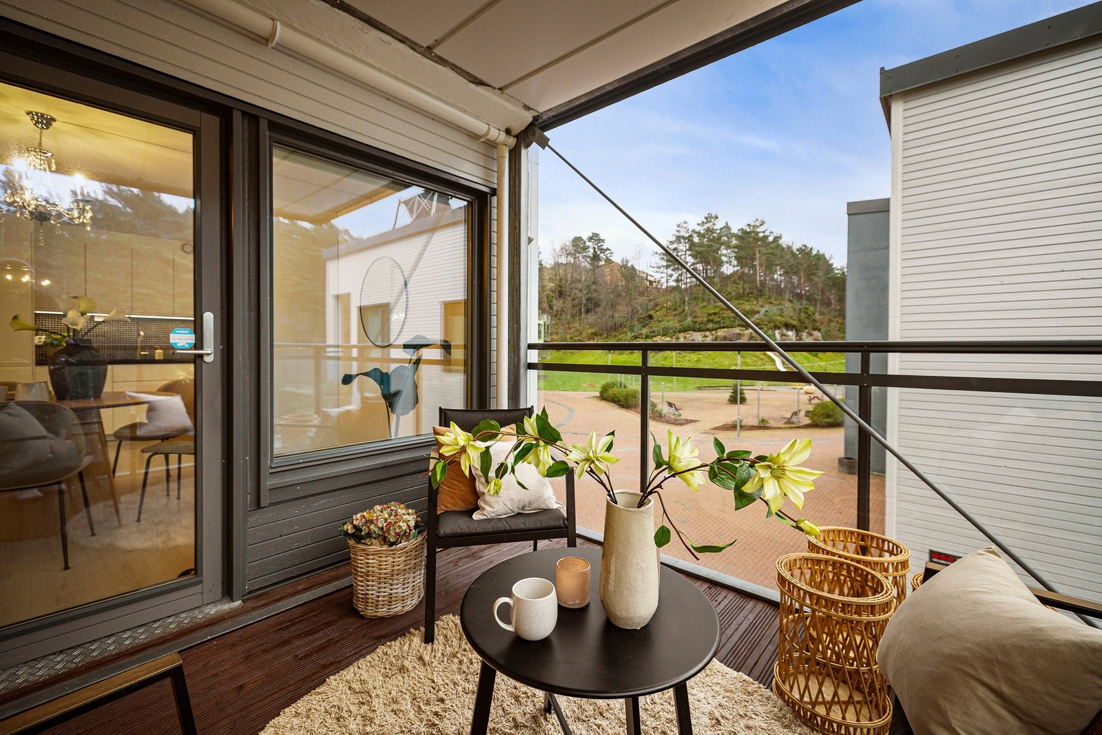 - En moderne og gjennomført 3-roms leilighet med en svært god og funksjonell planløsning - Galleribilde