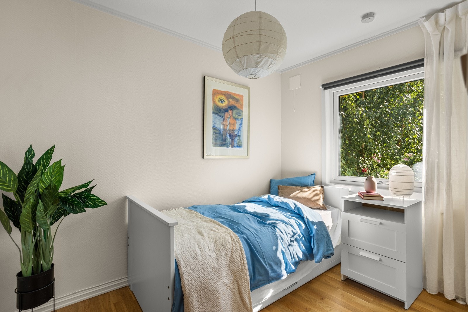 Det er hele 4 soverom i etasjen Galleribilde