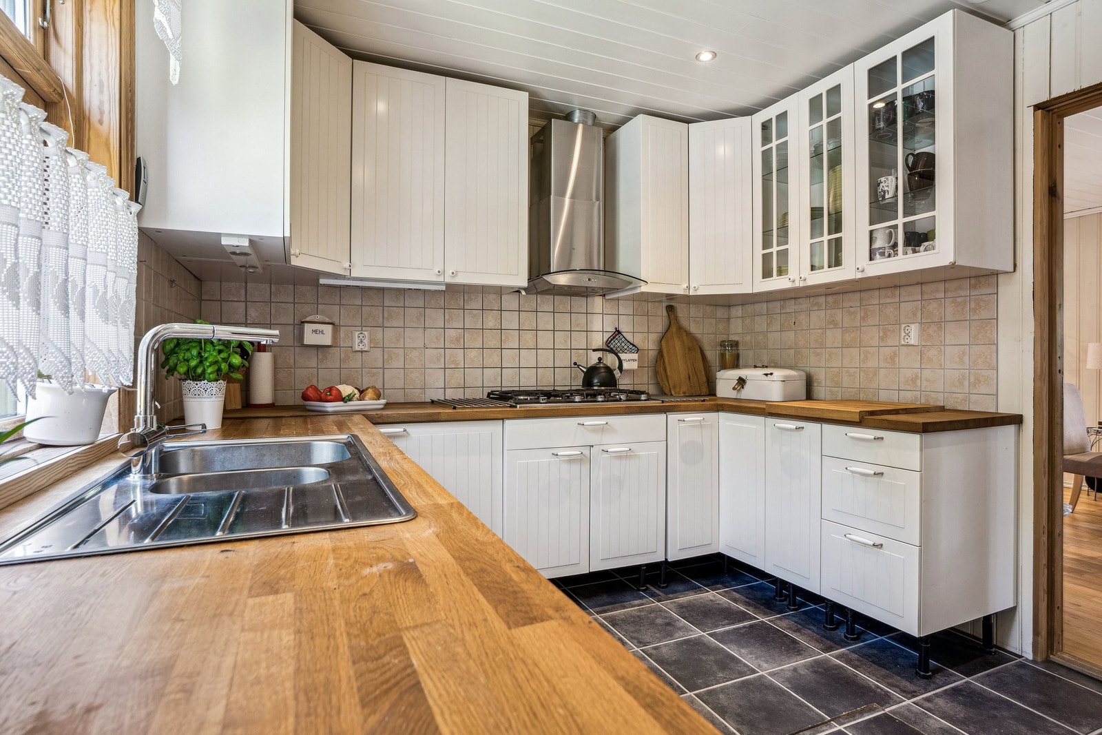 Kjøkken 1.etasje Galleribilde